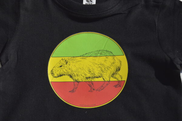 Dětské tričko „baby“ Kapybara wear – Rasta Style (black) - Image 2