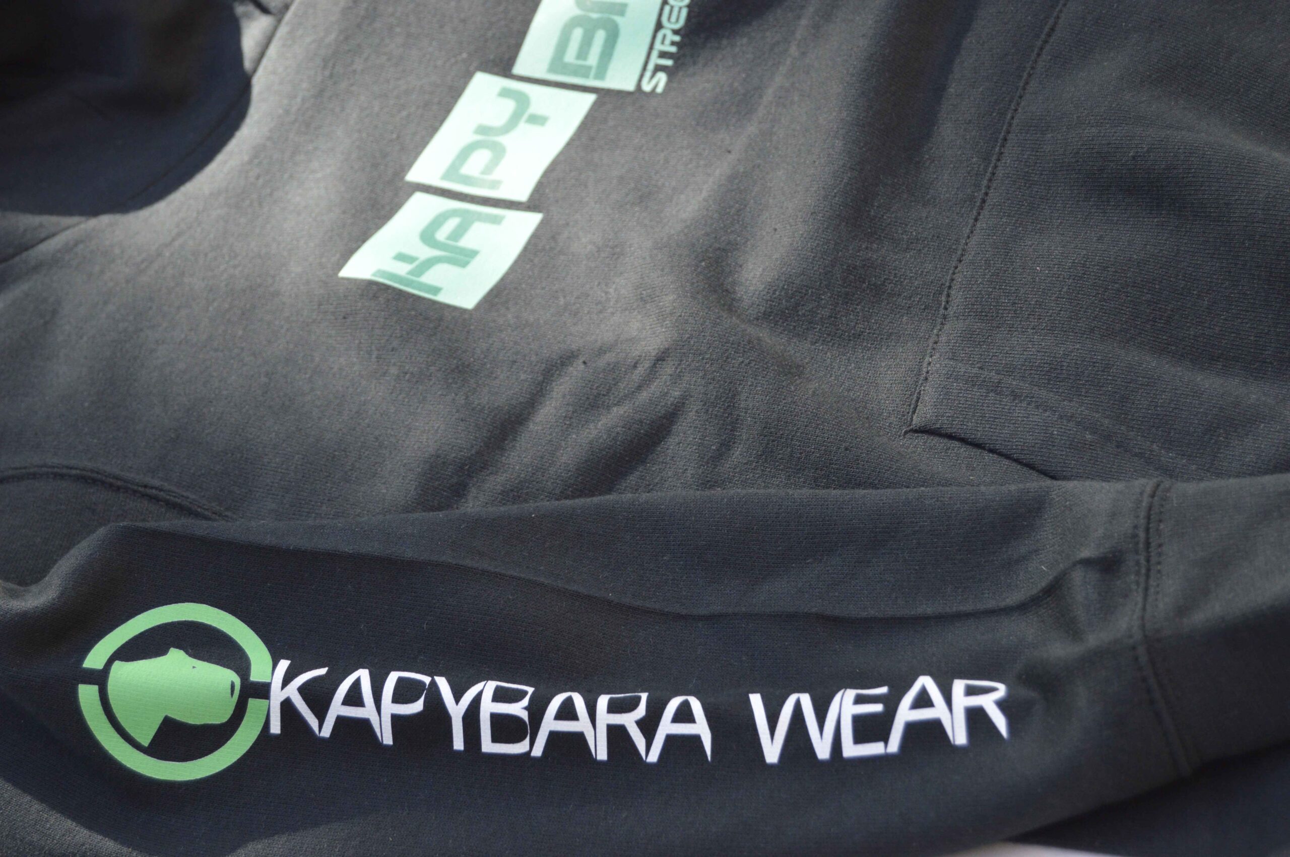 Dětská mikina Kapybara wear - Cube (black/tyrkys) - Obrázek 2